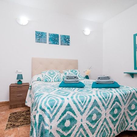 Apartment Tomillo ตอร์เรเวียคา ภายนอก รูปภาพ
