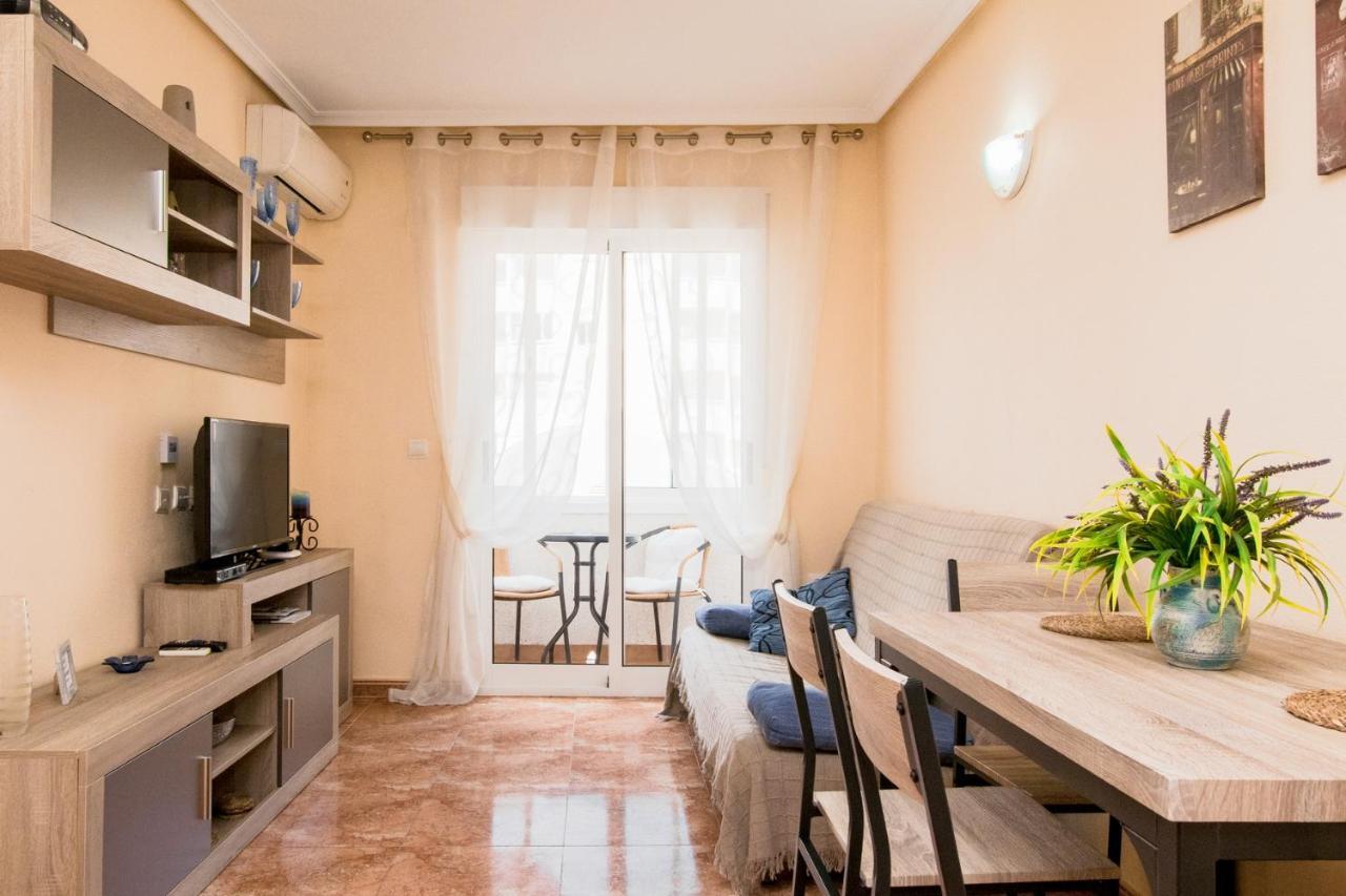 Apartment Tomillo ตอร์เรเวียคา ภายนอก รูปภาพ